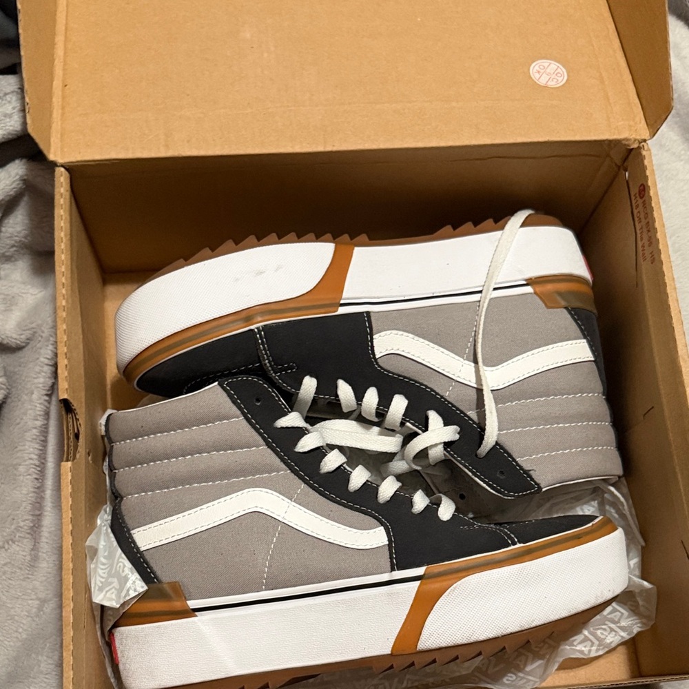 Vans Women's Platform Shoes - Black, Gray, White